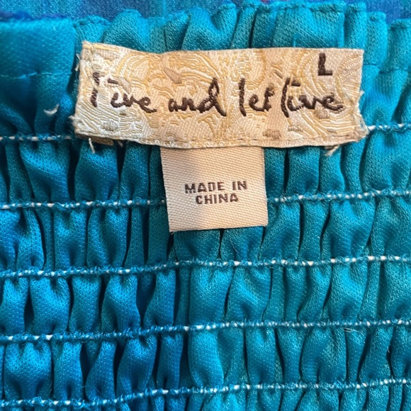 Live and let live maxi dress - Picture 4 of 7